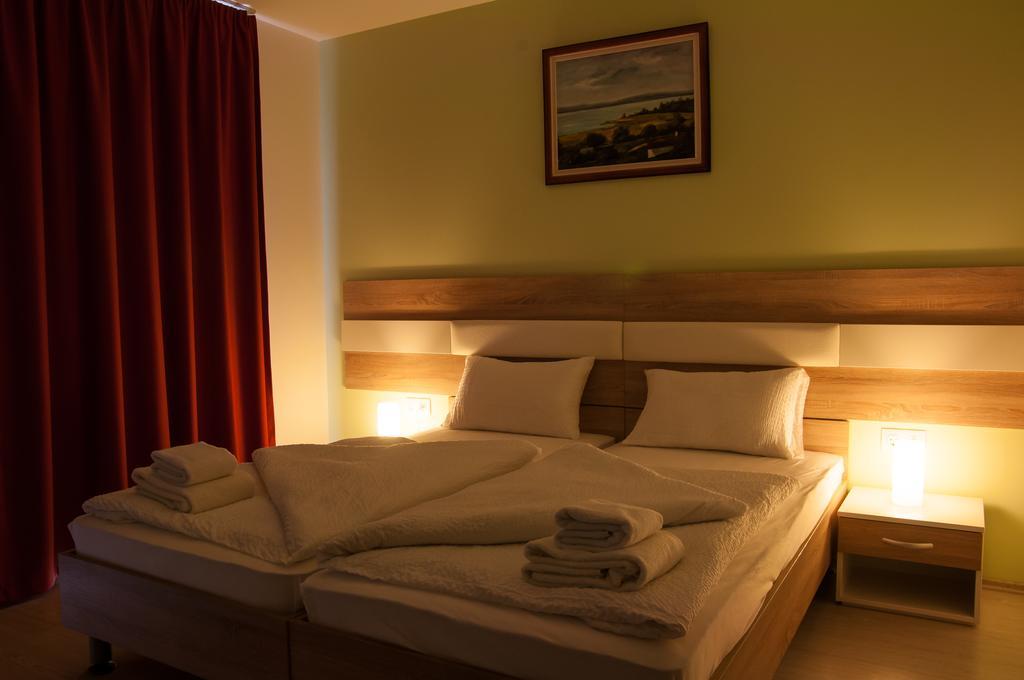 Hotel Pallone Balatonfüred Quarto foto