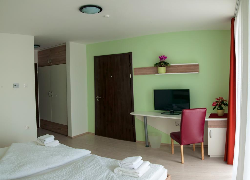 Hotel Pallone Balatonfüred Quarto foto